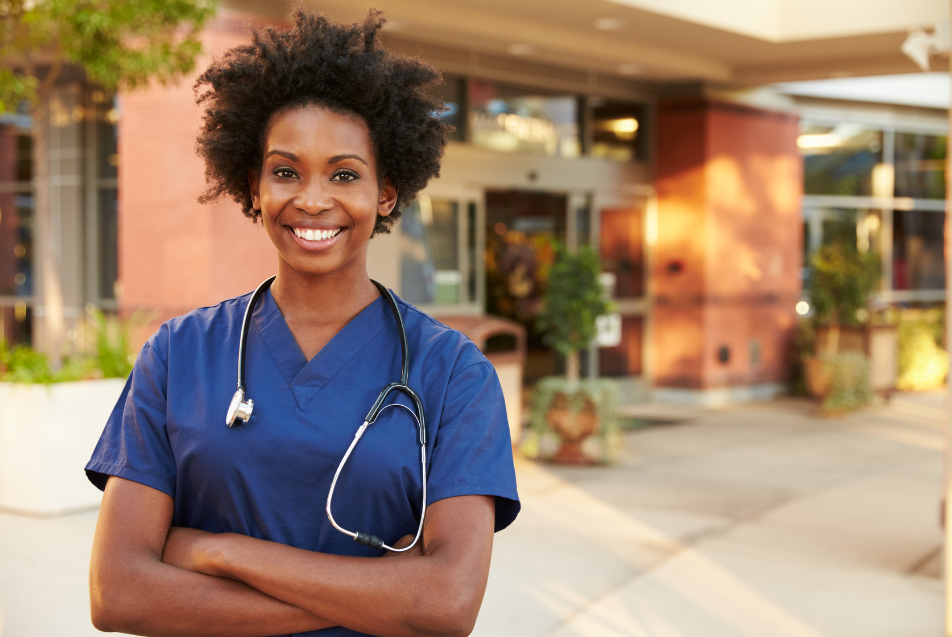 Why an Online Nurse Uniform Shop is More Profitable than a Physical One?